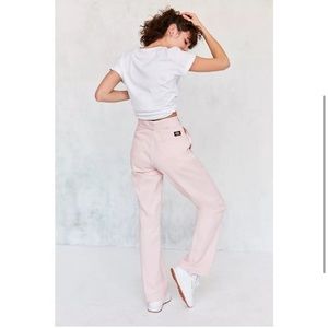 Urban Outfitters x Dickies Exclusive Highwaisted Ankle Trousers - Pink